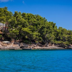 Vela Luka: Uvala Slatina