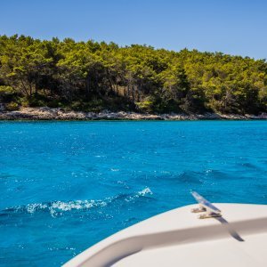 Vela Luka: Uvala Slatina
