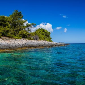 Vela Luka: Uvala Slatina