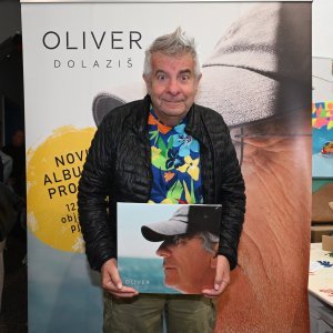 Promocija novog albuma Olivera Dragojevića 'Dolaziš'