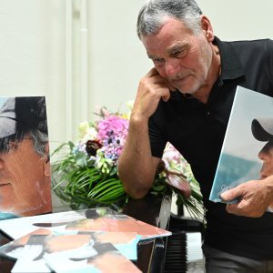 Promocija novog albuma Olivera Dragojevića 'Dolaziš'