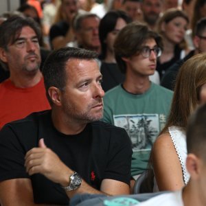 Promocija novog albuma Olivera Dragojevića 'Dolaziš'