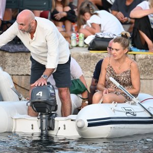 Vela Luka uoči početka koncerta 'Trag u beskraju'