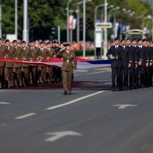 Vojni mimohod u Zagrebu 2025.