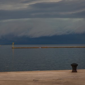 Dolazak olujnog nevremena nad Novalju