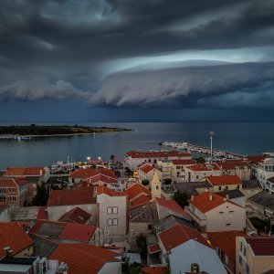 Dolazak olujnog nevremena nad Novalju