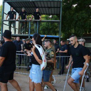 U iščekivanju Thompsonova koncerta