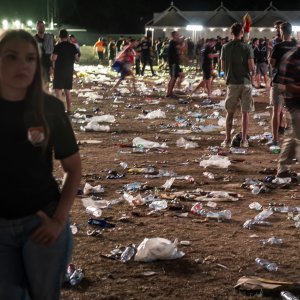 Sinjski Hipodrom nakon završetka Thompsonovog koncerta