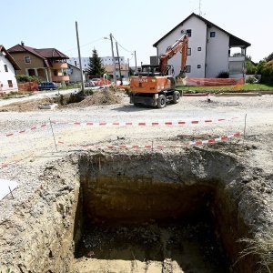 Radove na prosirenju i rekonstrukciji Sarajevske ceste i izgradnji tramvajske pruge