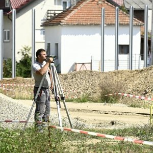 Radove na prosirenju i rekonstrukciji Sarajevske ceste i izgradnji tramvajske pruge