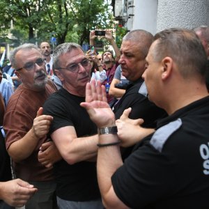 Sukob policije i građan u Beogradu