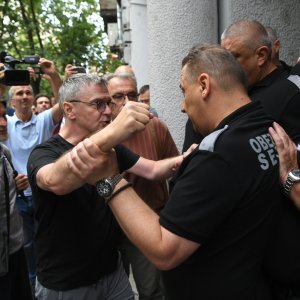 Sukob policije i građan u Beogradu