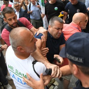 Sukob policije i građan u Beogradu