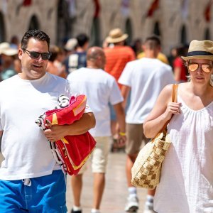 Street style izdanja u Zadru, Šibeniku i Dubrovniku