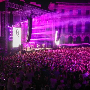Koncert Plavog orkestra u pulskoj Areni
