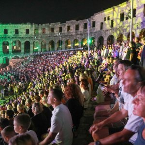 Parni valjak: Koncert u pulskoj Areni