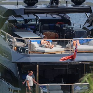 Geri Halliwell s obitelji na jahti u Hrvatskoj