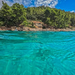 Otok Korčula, uvala Pupnatska Luka
