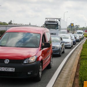 Prometna gužva na otoku Krku