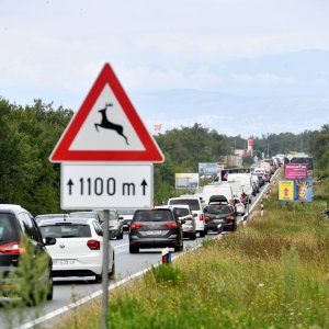 Prometna gužva na otoku Krku