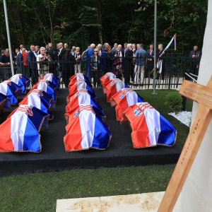 Ukop 814 žrtava Drugog svjetskog rata i poslijeratnog razdoblja ekshumiranih iz masovne grobnice jama Jazovka
