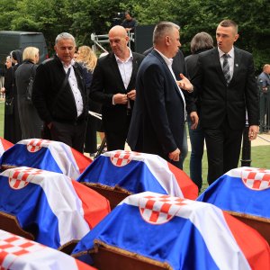 Ukop 814 žrtava Drugog svjetskog rata i poslijeratnog razdoblja ekshumiranih iz masovne grobnice jama Jazovka