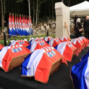 Ukop 814 žrtava Drugog svjetskog rata i poslijeratnog razdoblja ekshumiranih iz masovne grobnice jama Jazovka