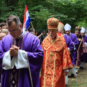 Ukop 814 žrtava Drugog svjetskog rata i poslijeratnog razdoblja ekshumiranih iz masovne grobnice jama Jazovka