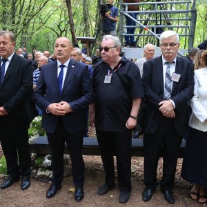 Ukop 814 žrtava Drugog svjetskog rata i poslijeratnog razdoblja ekshumiranih iz masovne grobnice jama Jazovka
