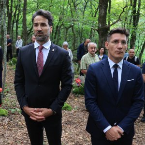 Ukop 814 žrtava Drugog svjetskog rata i poslijeratnog razdoblja ekshumiranih iz masovne grobnice jama Jazovka