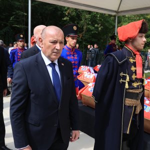 Ukop 814 žrtava Drugog svjetskog rata i poslijeratnog razdoblja ekshumiranih iz masovne grobnice jama Jazovka