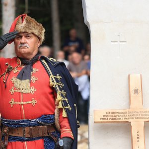 Ukop 814 žrtava Drugog svjetskog rata i poslijeratnog razdoblja ekshumiranih iz masovne grobnice jama Jazovka