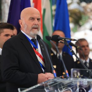 Ukop 814 žrtava Drugog svjetskog rata i poslijeratnog razdoblja ekshumiranih iz masovne grobnice jama Jazovka
