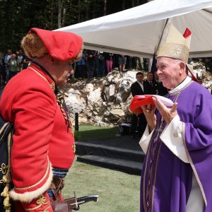 Ukop 814 žrtava Drugog svjetskog rata i poslijeratnog razdoblja ekshumiranih iz masovne grobnice jama Jazovka