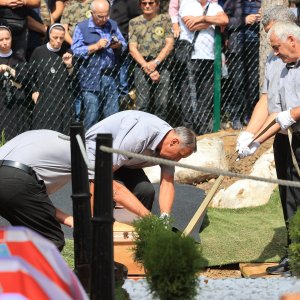 Ukop 814 žrtava Drugog svjetskog rata i poslijeratnog razdoblja ekshumiranih iz masovne grobnice jama Jazovka