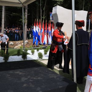 Ukop 814 žrtava Drugog svjetskog rata i poslijeratnog razdoblja ekshumiranih iz masovne grobnice jama Jazovka