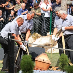 Ukop 814 žrtava Drugog svjetskog rata i poslijeratnog razdoblja ekshumiranih iz masovne grobnice jama Jazovka