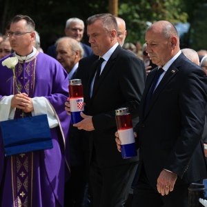 Ukop 814 žrtava Drugog svjetskog rata i poslijeratnog razdoblja ekshumiranih iz masovne grobnice jama Jazovka