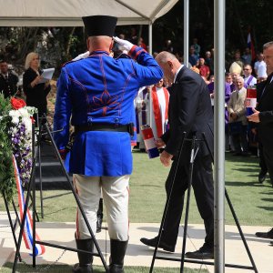 Ukop 814 žrtava Drugog svjetskog rata i poslijeratnog razdoblja ekshumiranih iz masovne grobnice jama Jazovka