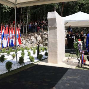 Ukop 814 žrtava Drugog svjetskog rata i poslijeratnog razdoblja ekshumiranih iz masovne grobnice jama Jazovka