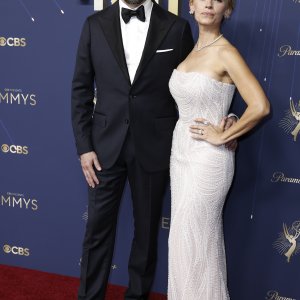 Noah Wyle i Sara Wells