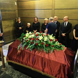 Posljedni ispraćaj novinara Roberta Valdeca