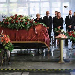 Posljedni ispraćaj novinara Roberta Valdeca