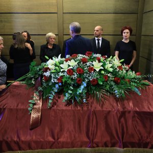 Posljedni ispraćaj novinara Roberta Valdeca