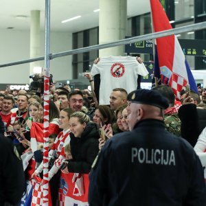 Doček rukometaša u Zračnoj luci Franjo Tuđman