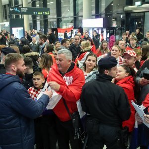 Doček rukometaša u Zračnoj luci Franjo Tuđman