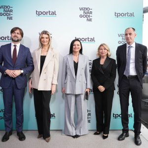 Tomislav Ćorić, Dijana Suton, Mirela Hegediš, Nataša Rapaić, Siniša Đuranović