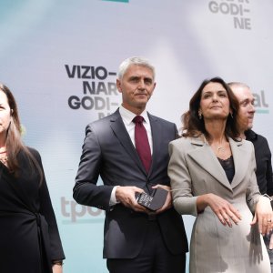 Irena Weber, Gordan Kolak, Marijana Bačić