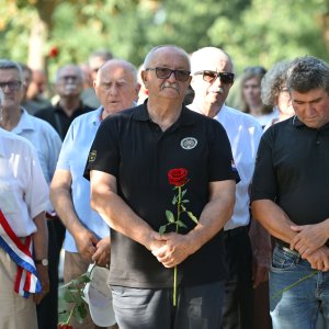 Diljem Hrvatske položeni vijenci i zapaljene svijeće povodom obljetnice Oluje