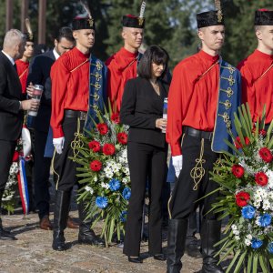 Diljem Hrvatske položeni vijenci i zapaljene svijeće povodom obljetnice Oluje